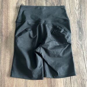 Outdoor voices biker shorts!